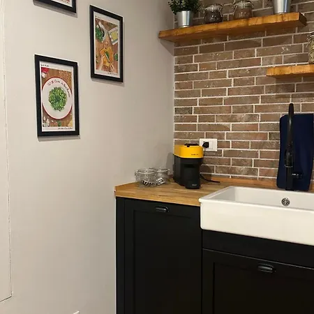 Jack'sapartment 100macquario *