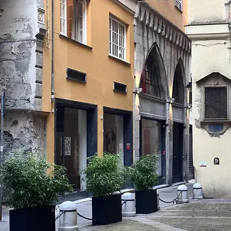 Jack'sapartment 100macquario Apartman *