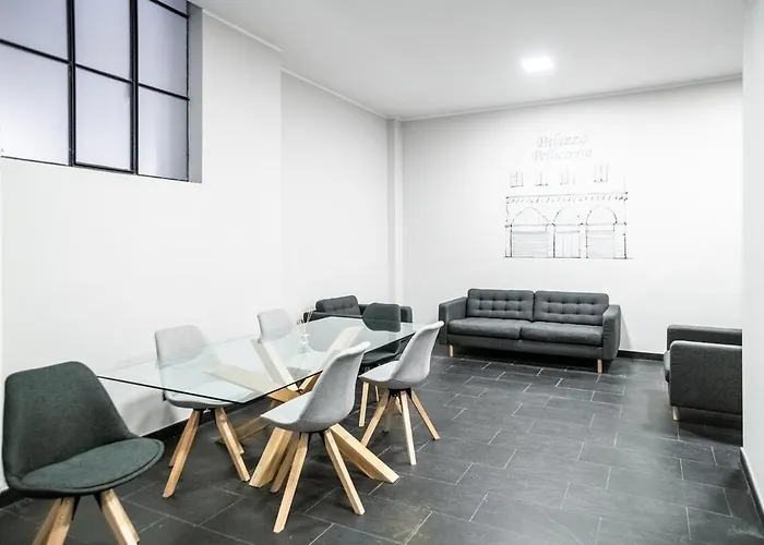 Jack'sapartment 100macquario